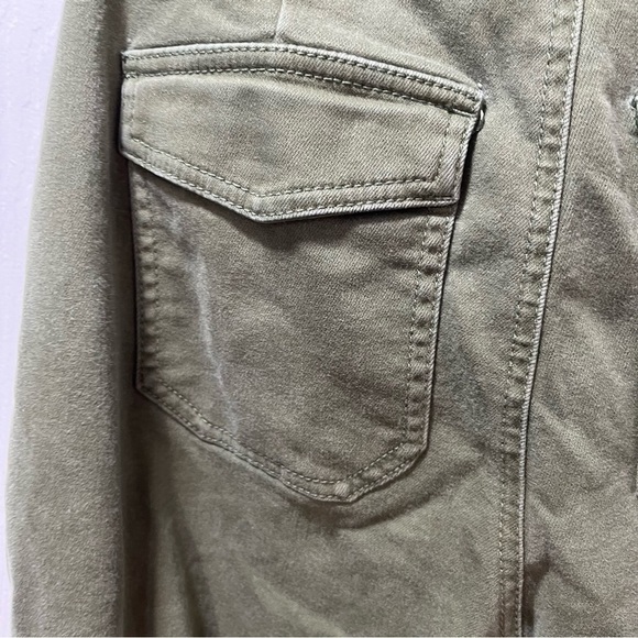 Cabi Compass Pant Army Green Joggers Slim Active Outdoors Zipper Patch Pockets 2 - Picture 9 of 11
